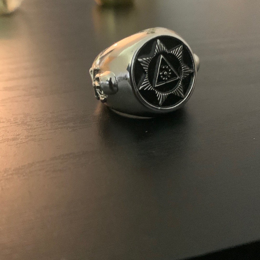 Black Scale Ring